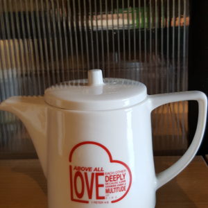 Tea Pot (1 Peter 4:8) 茶壶